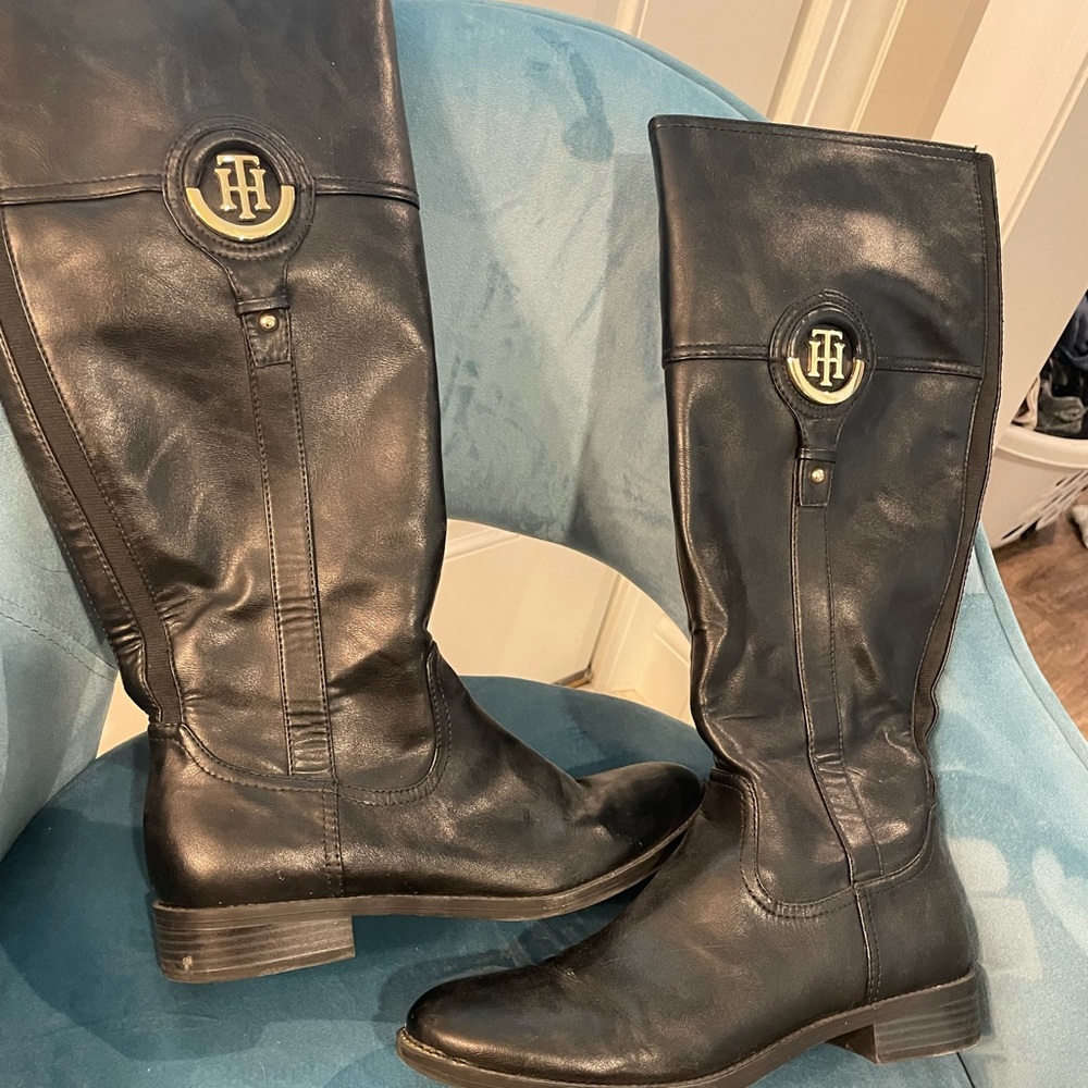 Authentic Tommy Hilfiger Black Boots Size 9